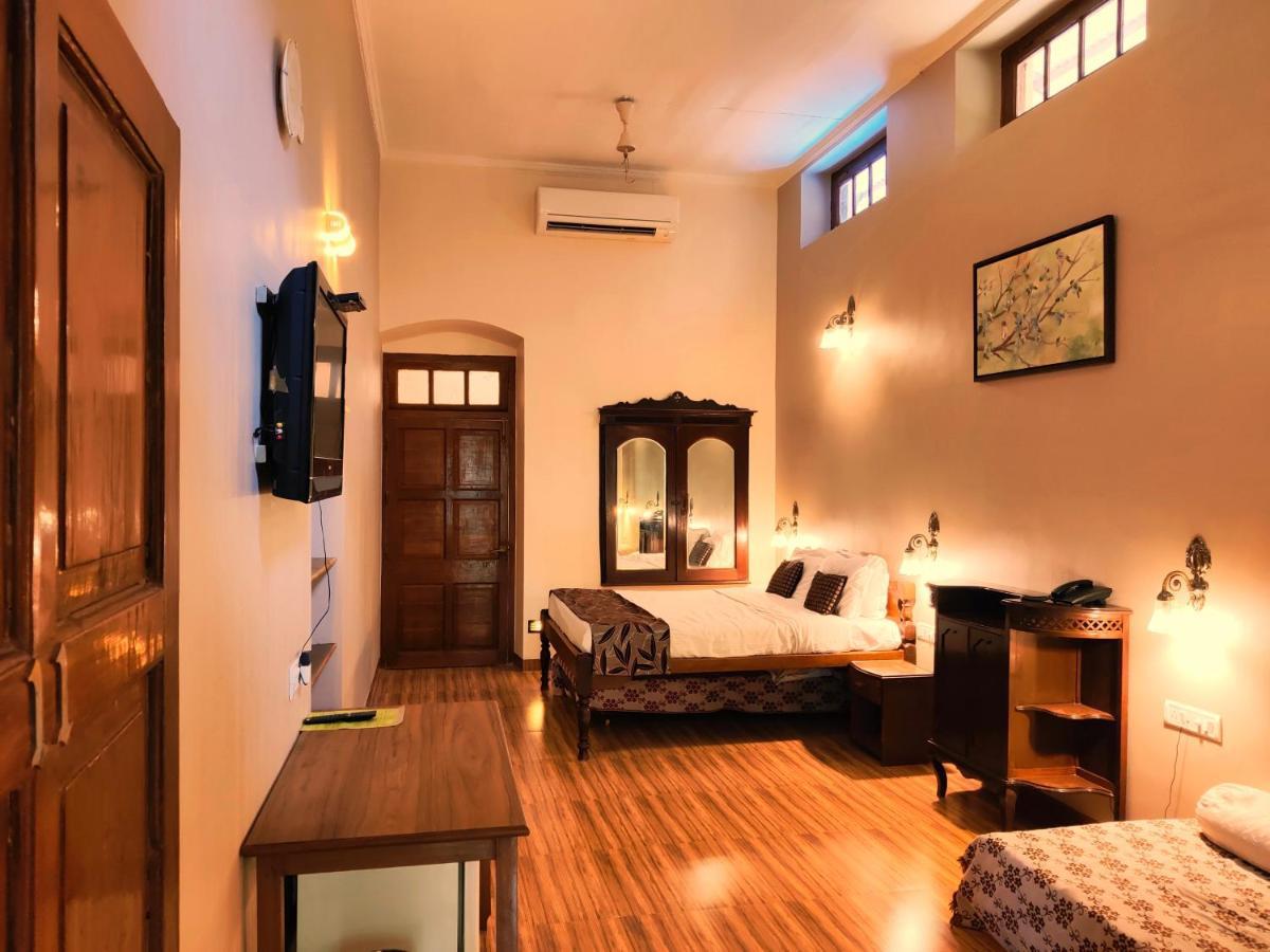 Hotel Mount View Heritage Panchgani Esterno foto