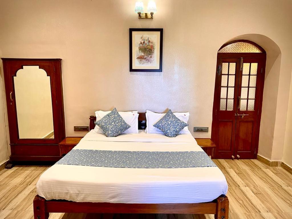 Hotel Mount View Heritage Panchgani Esterno foto